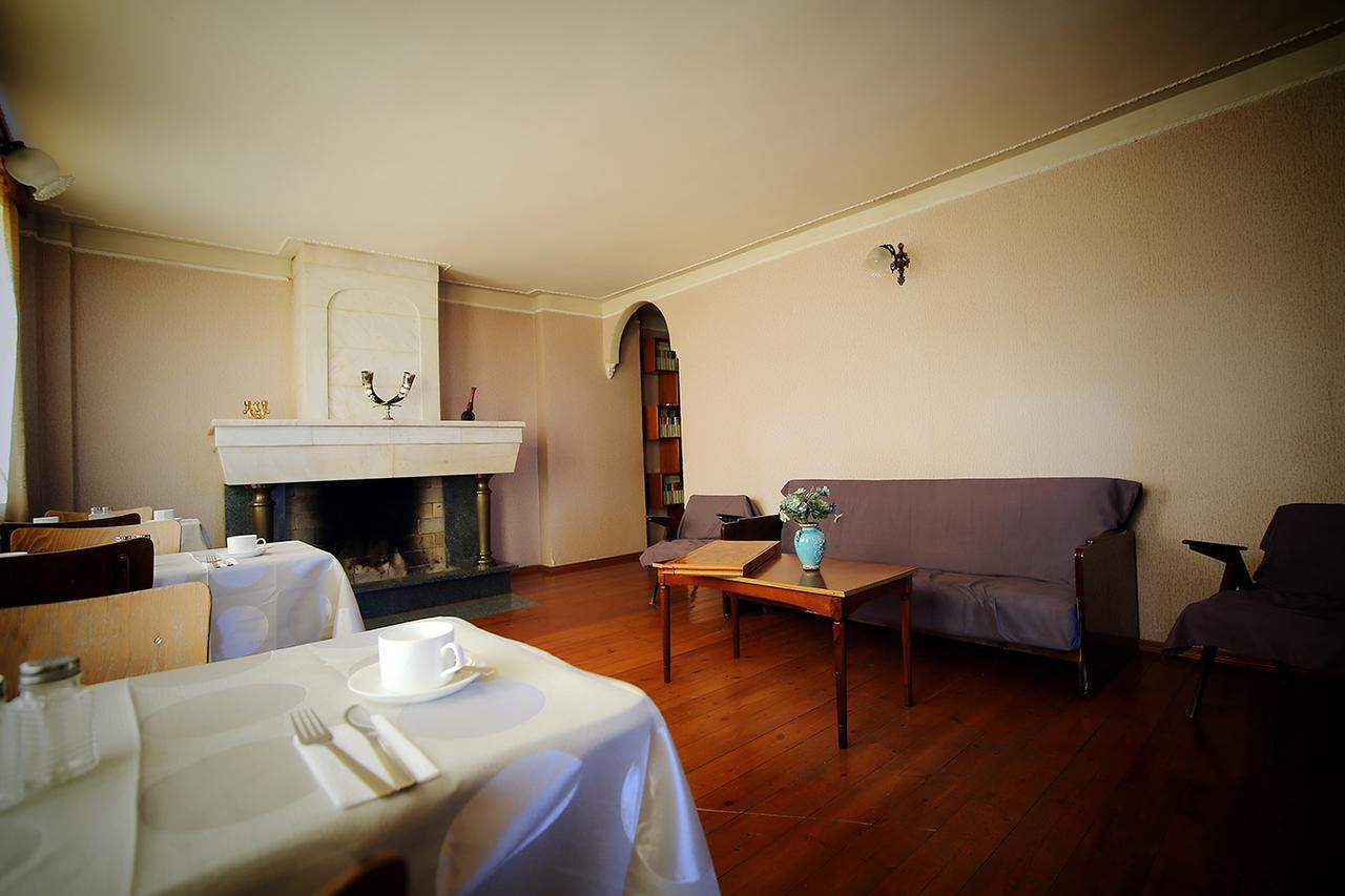 Guest House Old クタイシ エクステリア 写真