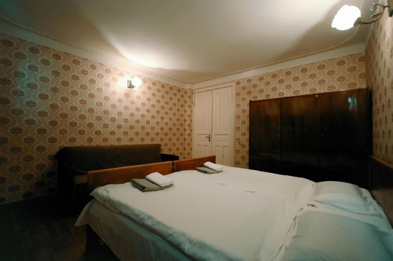 Guest House Old クタイシ エクステリア 写真