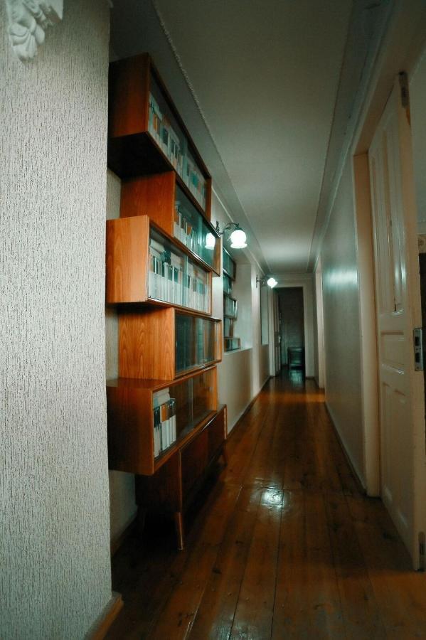 Guest House Old クタイシ エクステリア 写真